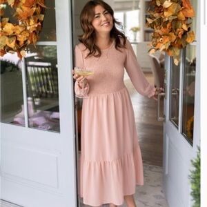 Mad About Style x Jilly Box Grace Midi Dress